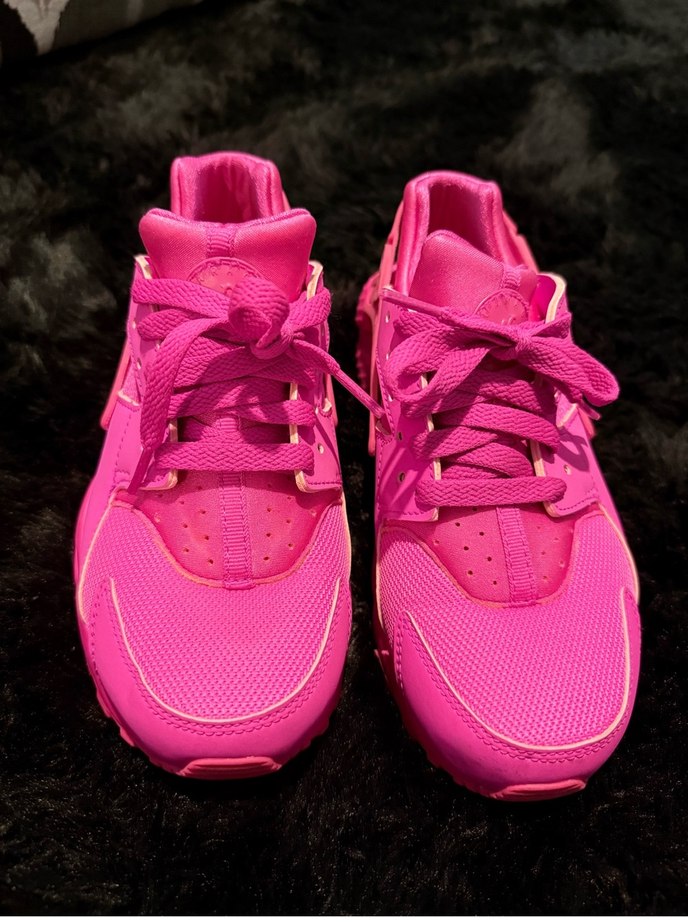 Nike Women's Neon Pink Huarache Sneakers size 5.5Y . Women 7 - Picture 10 of 11
